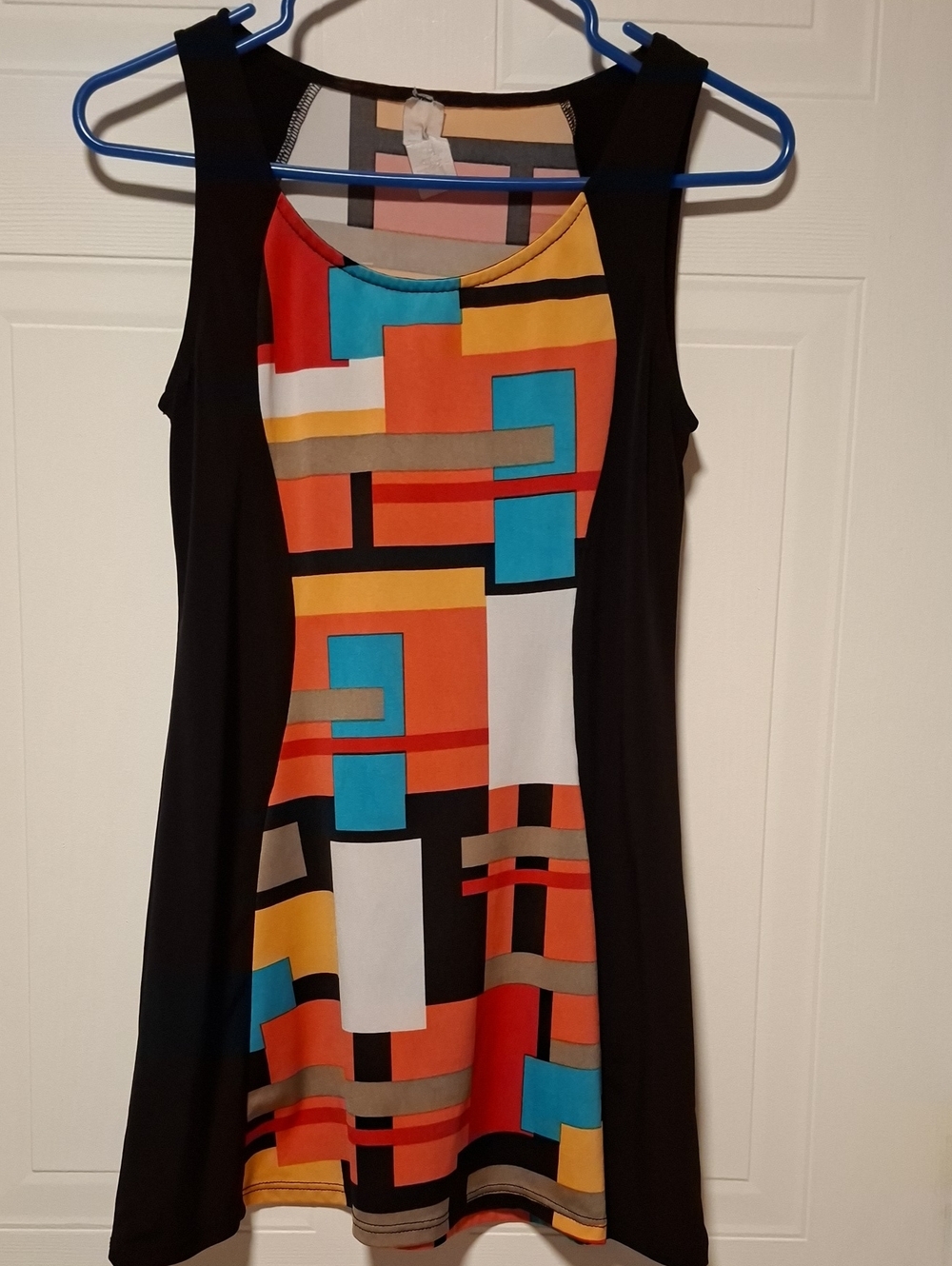 Sleeveless Geo-Print A-Line Dress in Multi-Color